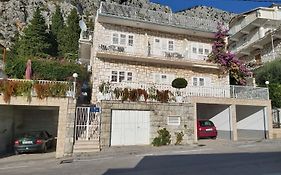 Apartments Ivan - With Parking